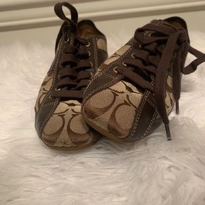 Coach lace up sneaker